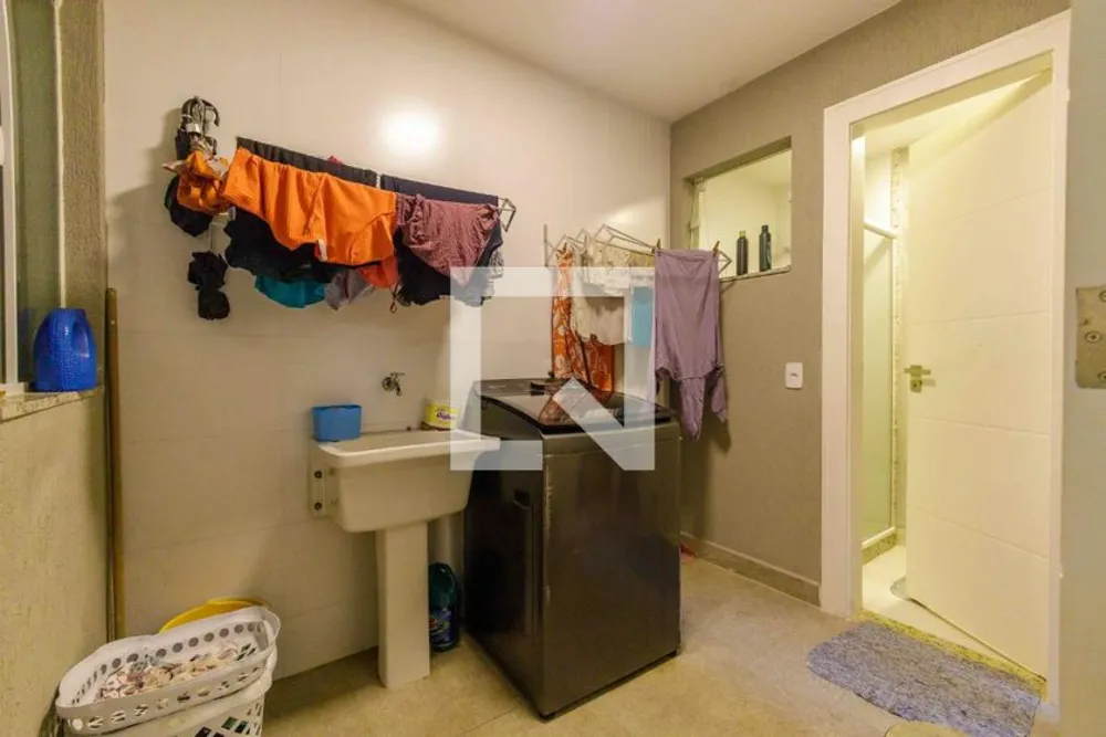 Casa, 4 quartos, 240 m² - Foto 31