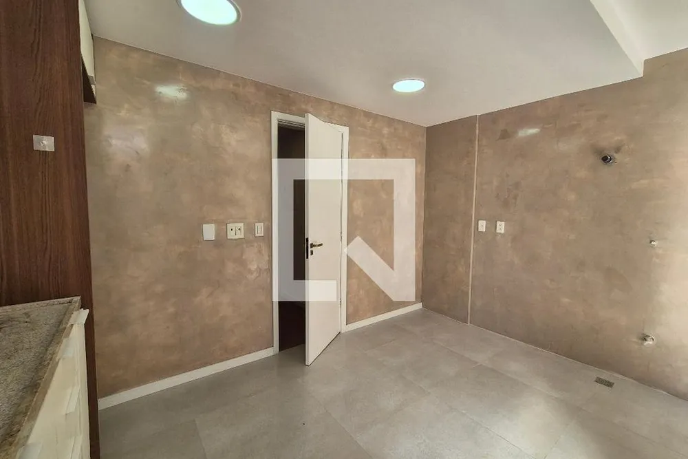 Casa, 3 quartos, 200 m² - Foto 13