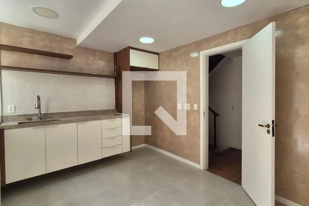 Casa, 3 quartos, 200 m² - Foto 15