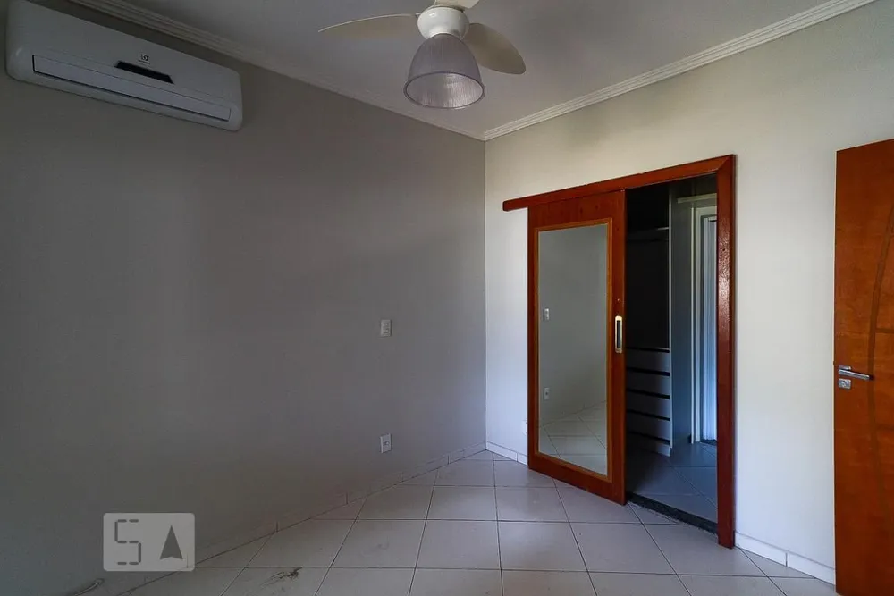 Casa, 4 quartos, 200 m² - Foto 2