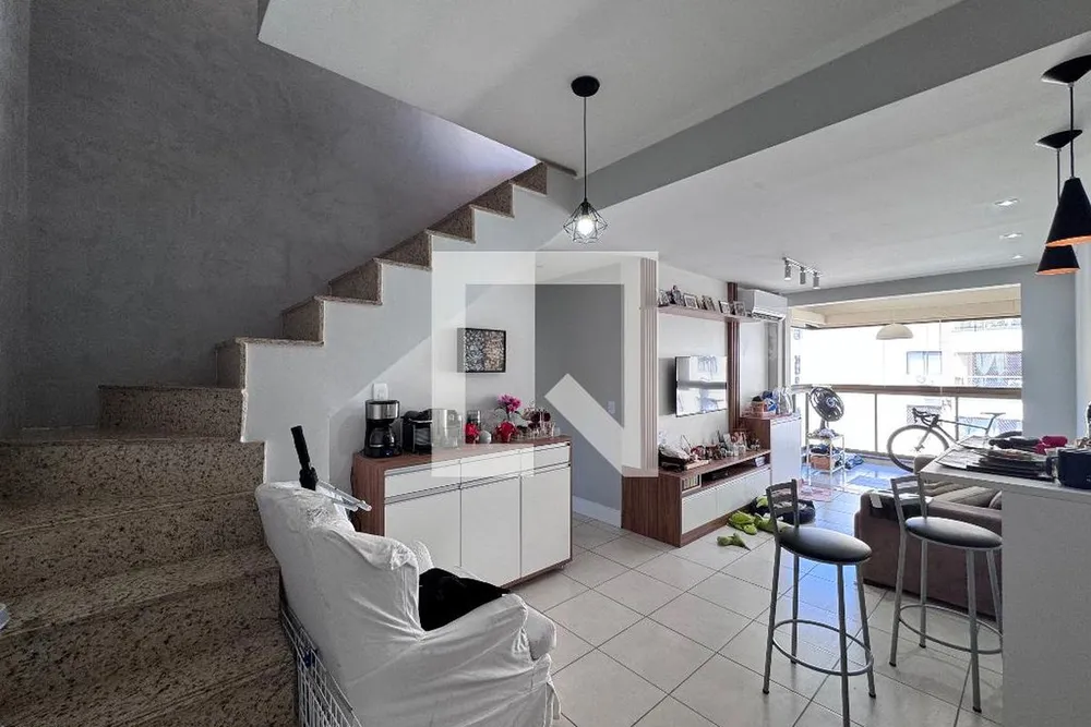 Cobertura, 3 quartos, 211 m² - Foto 2
