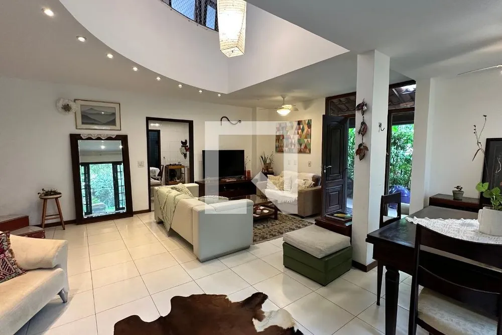 Casa, 5 quartos, 300 m² - Foto 4