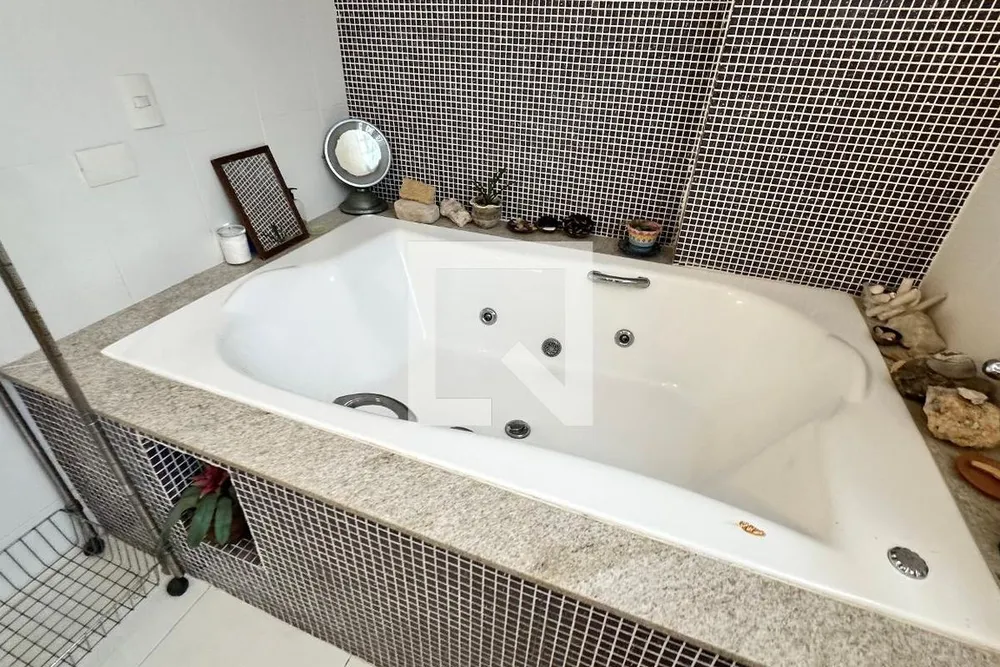 Casa, 5 quartos, 300 m² - Foto 48