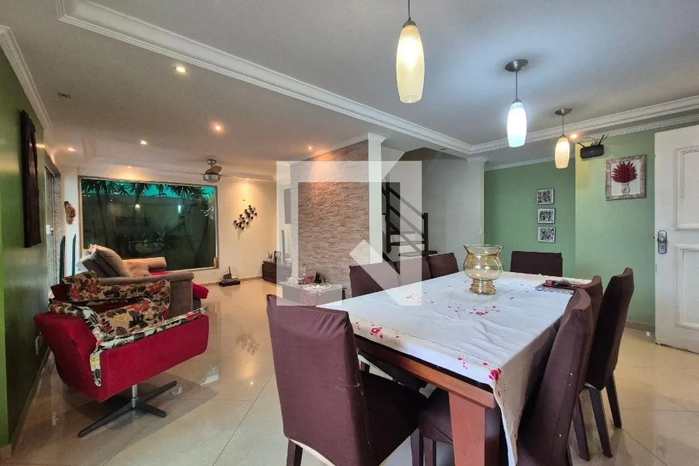 Casa, 4 quartos, 260 m² - Foto 1