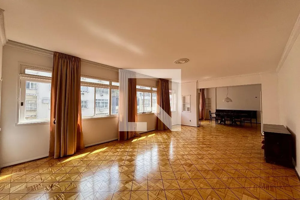 Apartamento, 3 quartos, 230 m² - Foto 1
