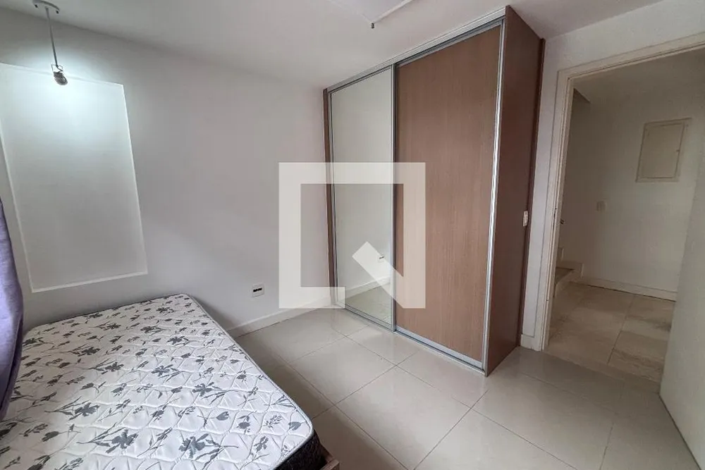 Casa, 4 quartos, 240 m² - Foto 4