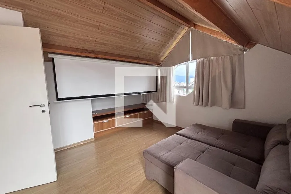 Casa, 4 quartos, 240 m² - Foto 60