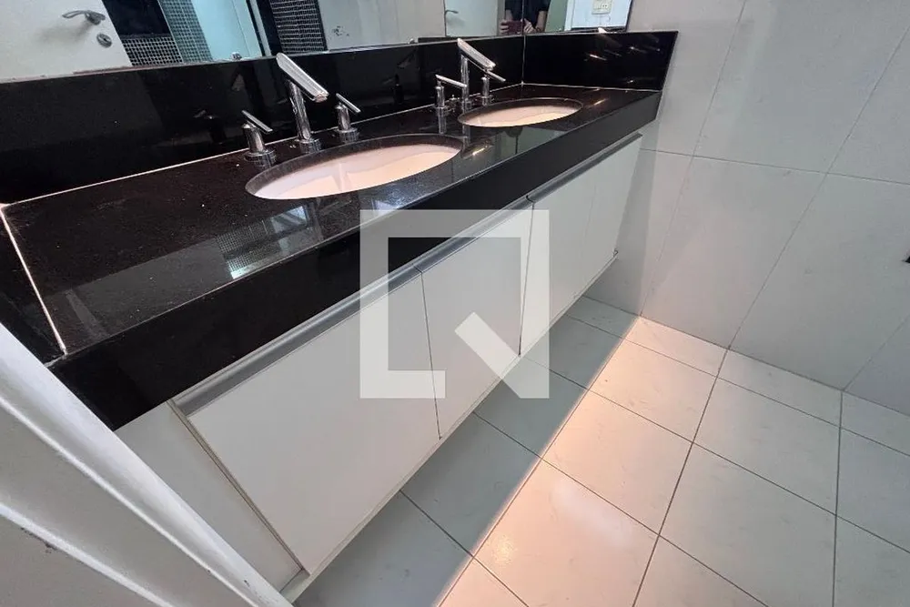 Casa, 4 quartos, 240 m² - Foto 49