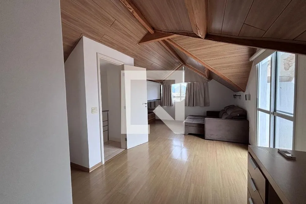 Casa, 4 quartos, 240 m² - Foto 16