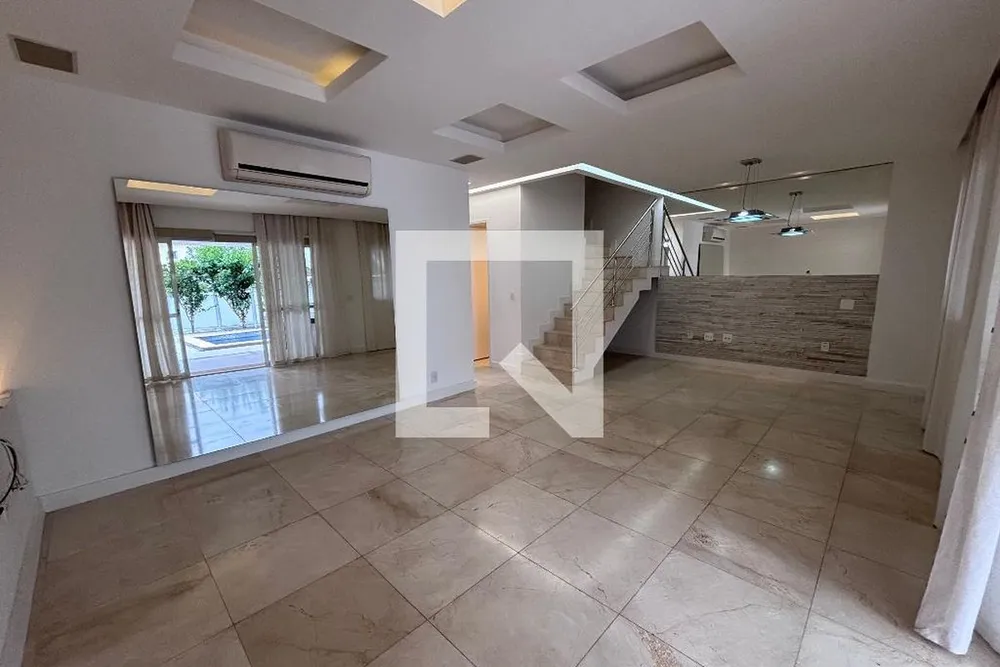 Casa, 4 quartos, 240 m² - Foto 19