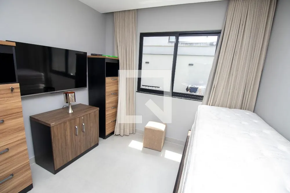 Casa, 4 quartos, 300 m² - Foto 38