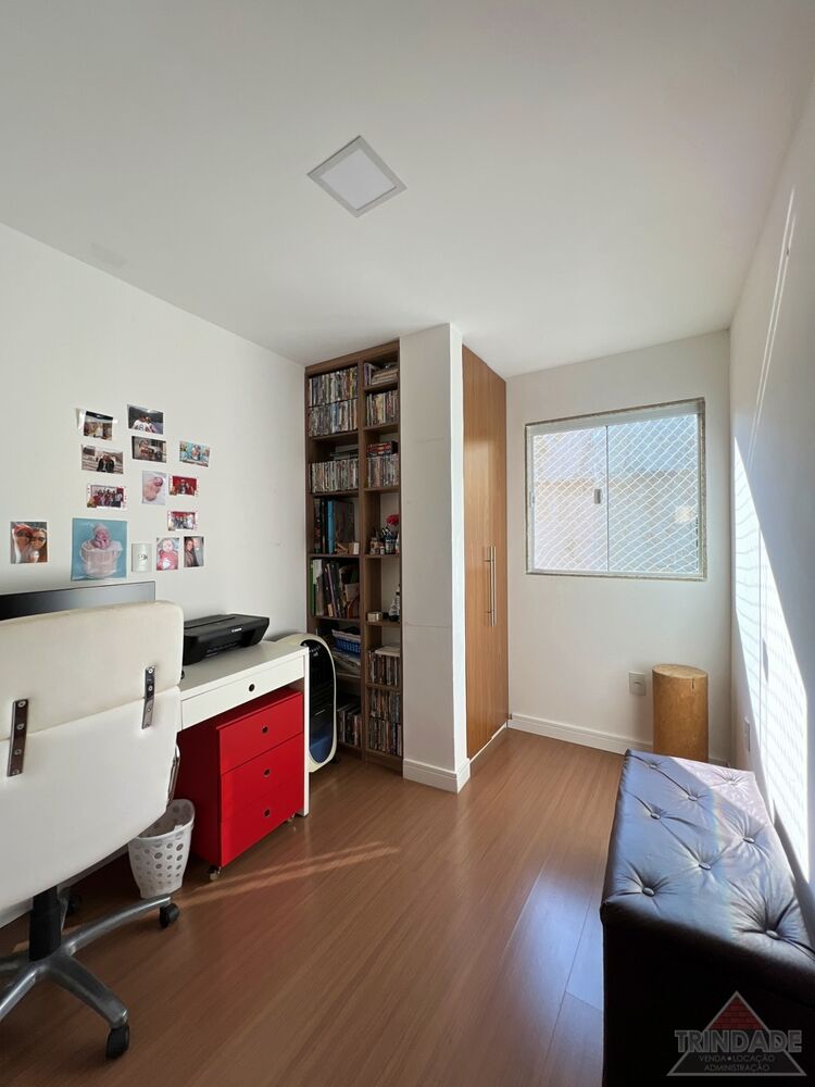 Casa, 5 quartos, 250 m² - Foto 2