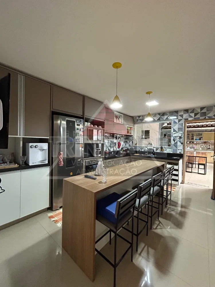 Casa, 5 quartos, 250 m² - Foto 21