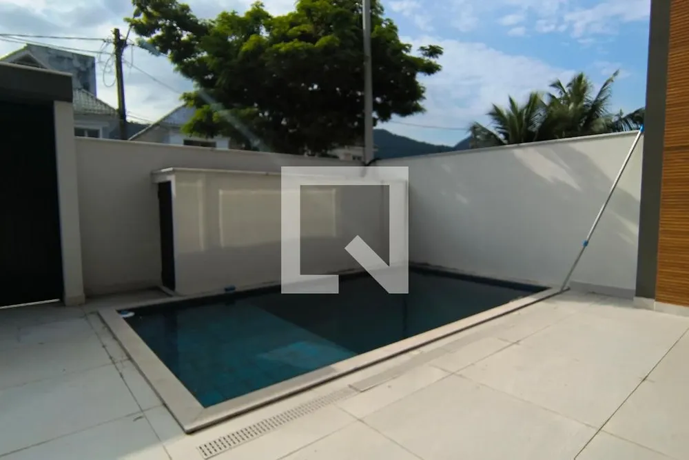 Casa, 4 quartos, 180 m² - Foto 2