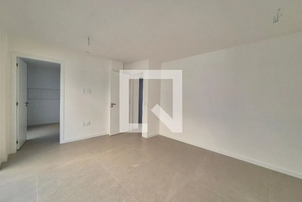 Casa, 4 quartos, 220 m² - Foto 1