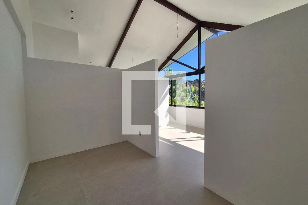 Casa, 4 quartos, 220 m² - Foto 17