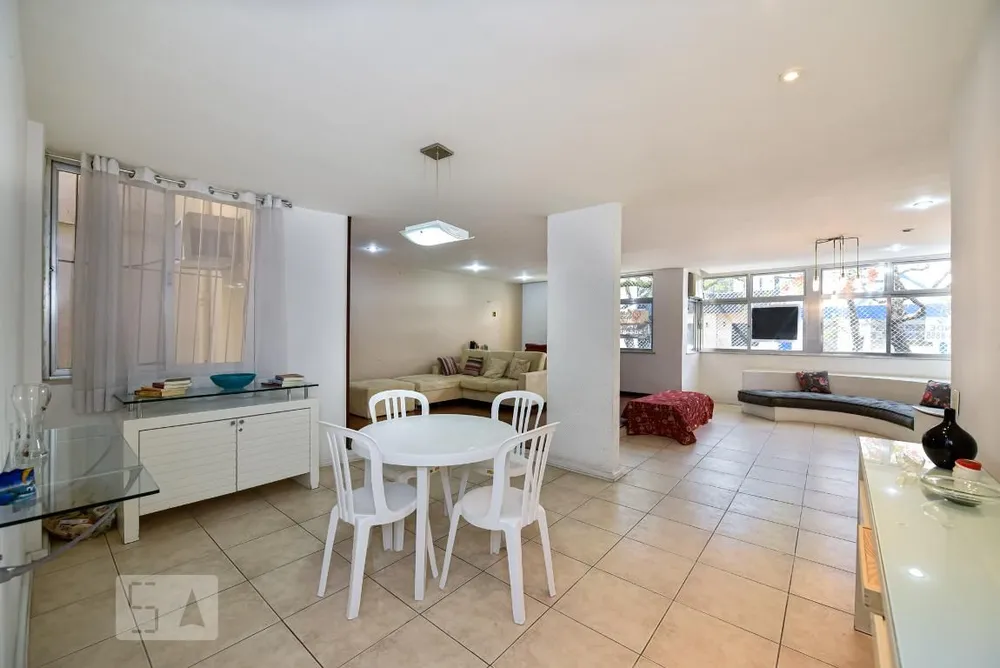Apartamento, 3 quartos, 200 m² - Foto 1