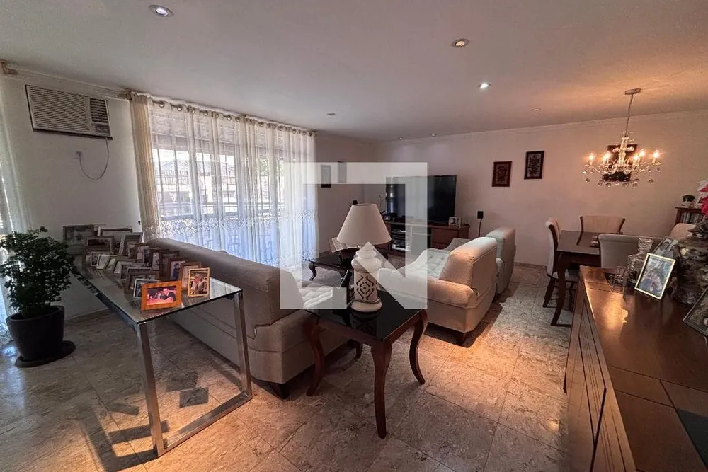 Cobertura, 3 quartos, 221 m² - Foto 1