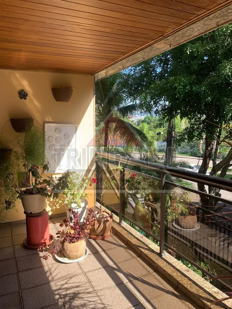 Apartamento, 4 quartos, 200 m² - Foto 1