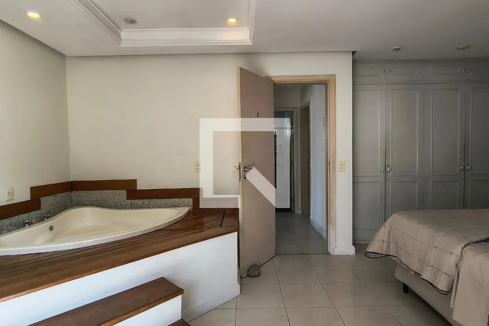 Casa, 3 quartos, 289 m² - Foto 22
