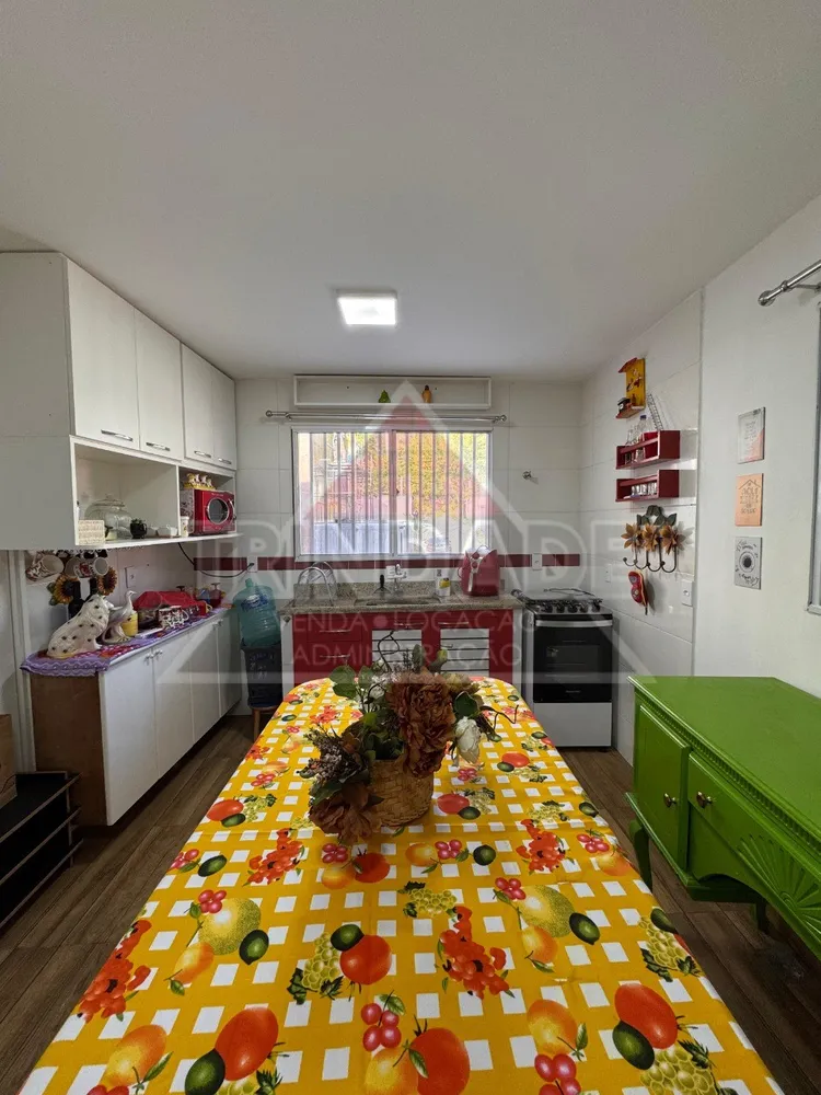 Casa, 4 quartos, 180 m² - Foto 9