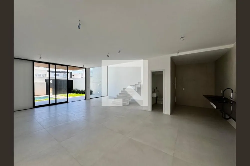 Casa, 3 quartos, 230 m² - Foto 3