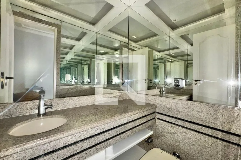 Apartamento, 4 quartos, 247 m² - Foto 2