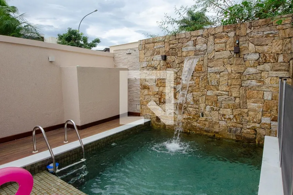 Casa, 4 quartos, 293 m² - Foto 2