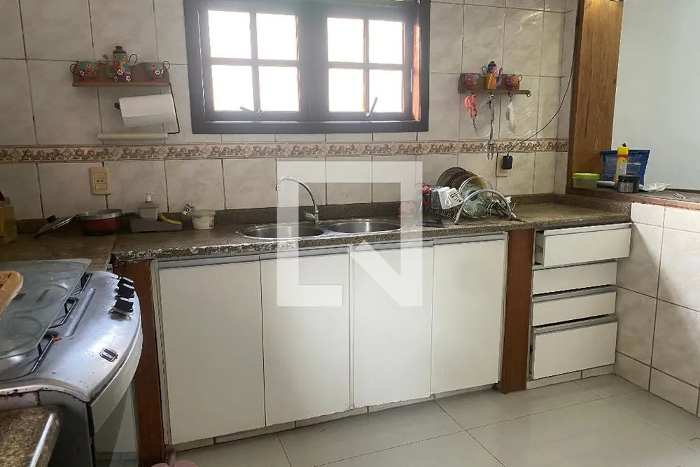 Casa, 6 quartos, 220 m² - Foto 4
