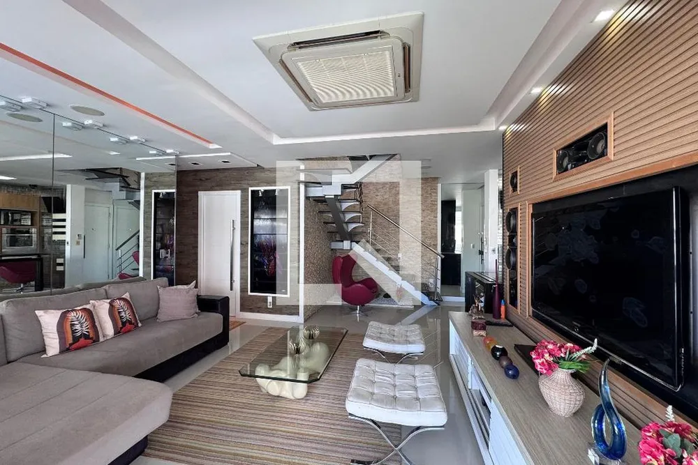 Cobertura, 3 quartos, 200 m² - Foto 3