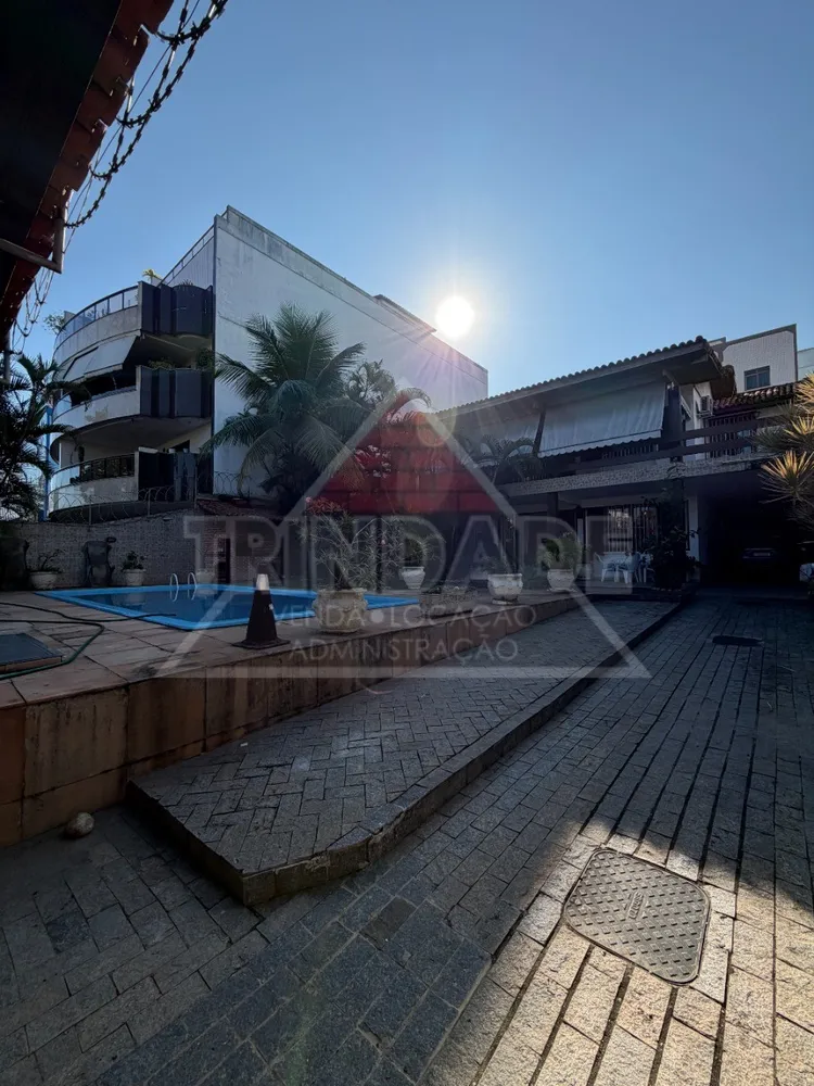 Prédio Inteiro, 647 m² - Foto 1
