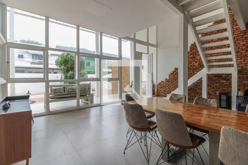Casa, 3 quartos, 178 m² - Foto 4