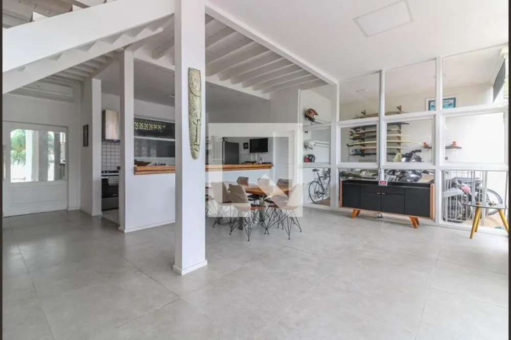 Casa, 3 quartos, 178 m² - Foto 2