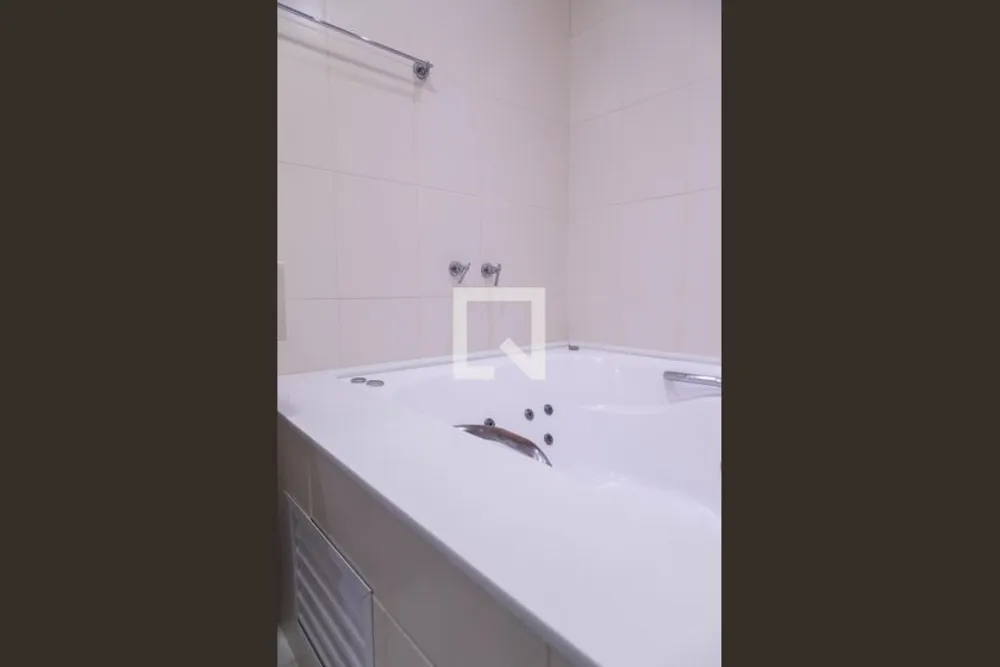 Casa, 4 quartos, 330 m² - Foto 2