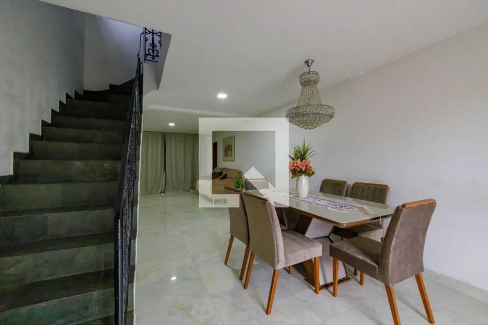 Casa, 3 quartos, 290 m² - Foto 3