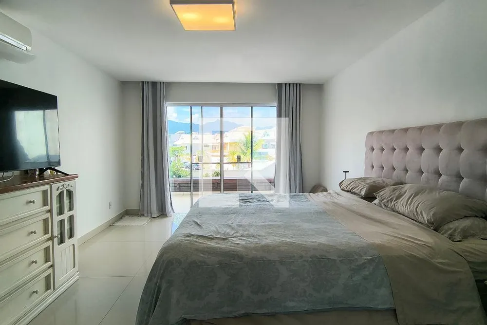 Casa, 4 quartos, 300 m² - Foto 24