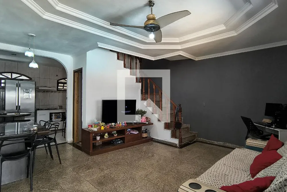 Casa, 3 quartos, 310 m² - Foto 2