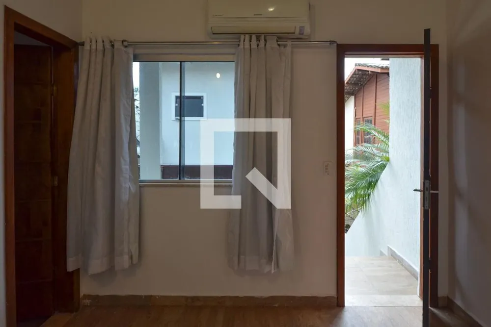 Casa, 4 quartos, 250 m² - Foto 2