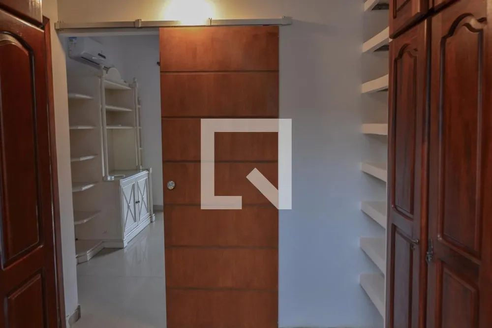 Casa, 4 quartos, 250 m² - Foto 14