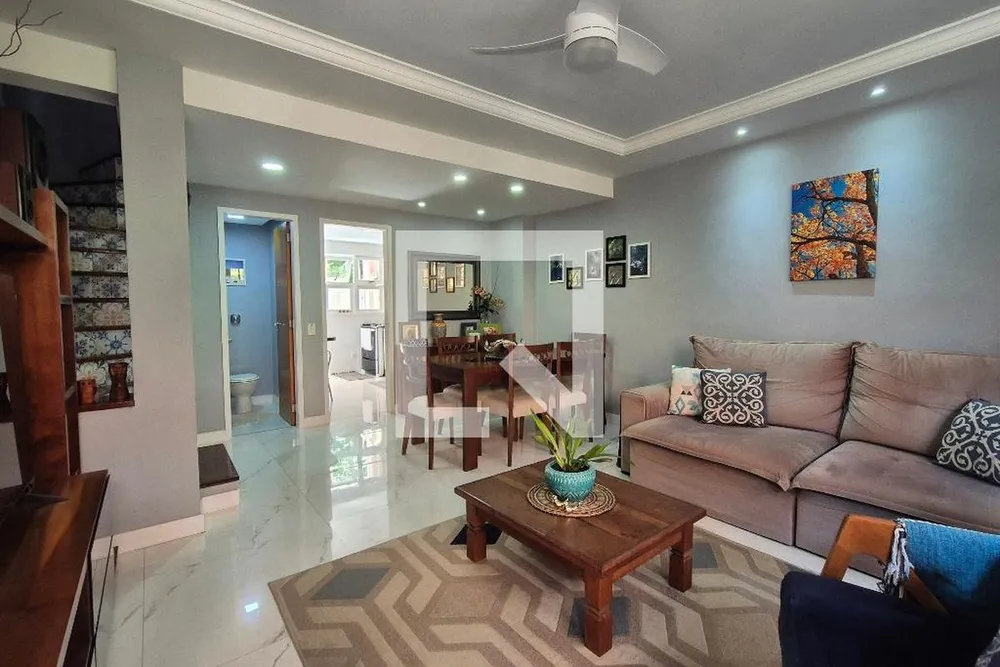 Casa, 4 quartos, 174 m² - Foto 1