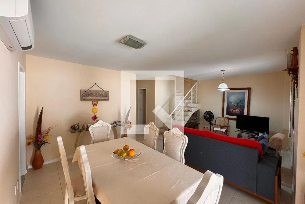 Casa, 5 quartos, 203 m² - Foto 1