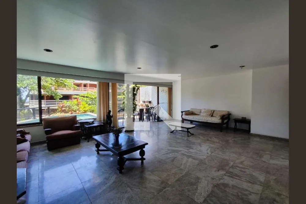 Apartamento, 3 quartos, 180 m² - Foto 1