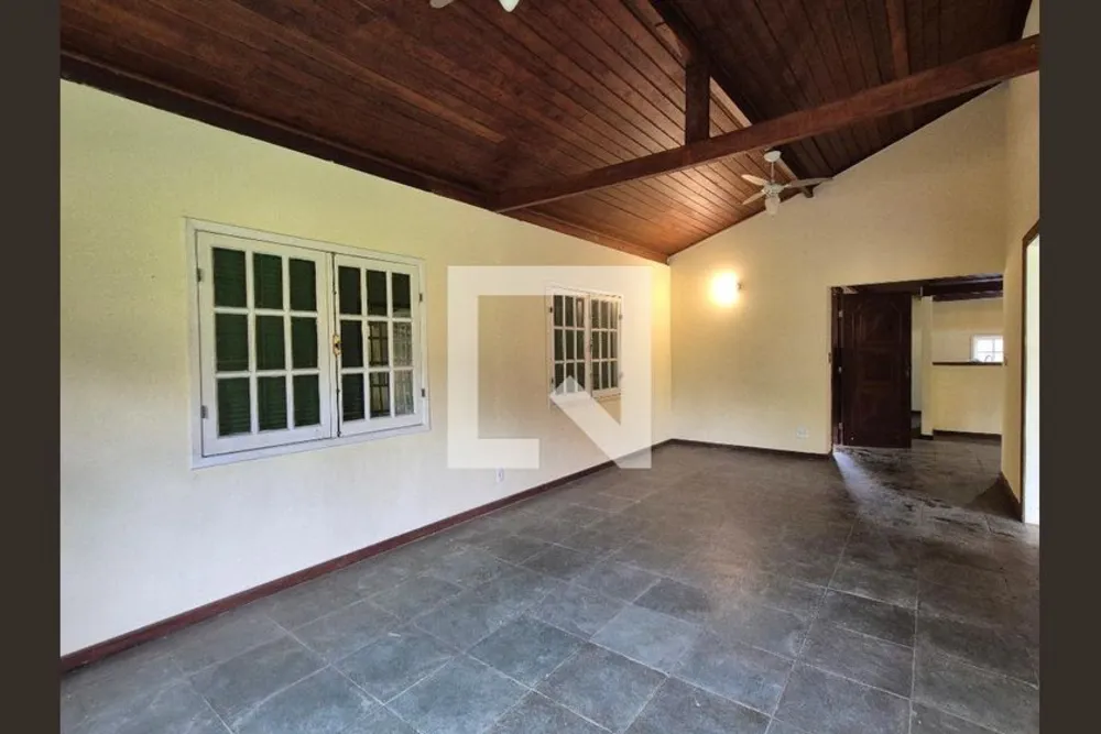 Casa, 3 quartos, 250 m² - Foto 3