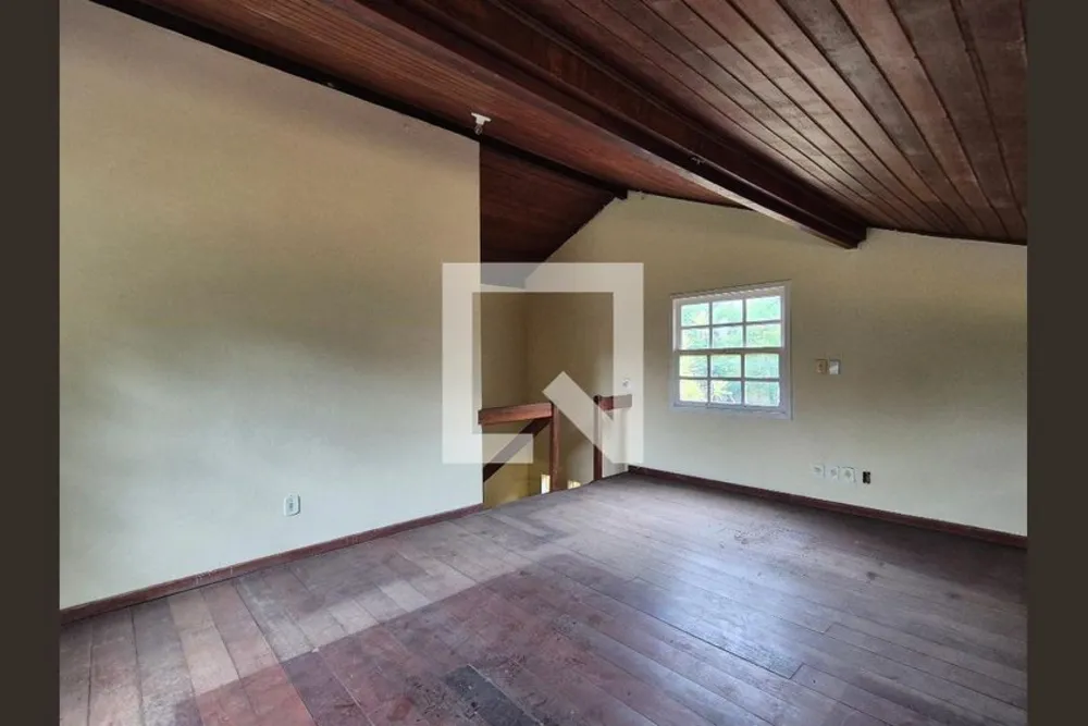 Casa, 3 quartos, 250 m² - Foto 35