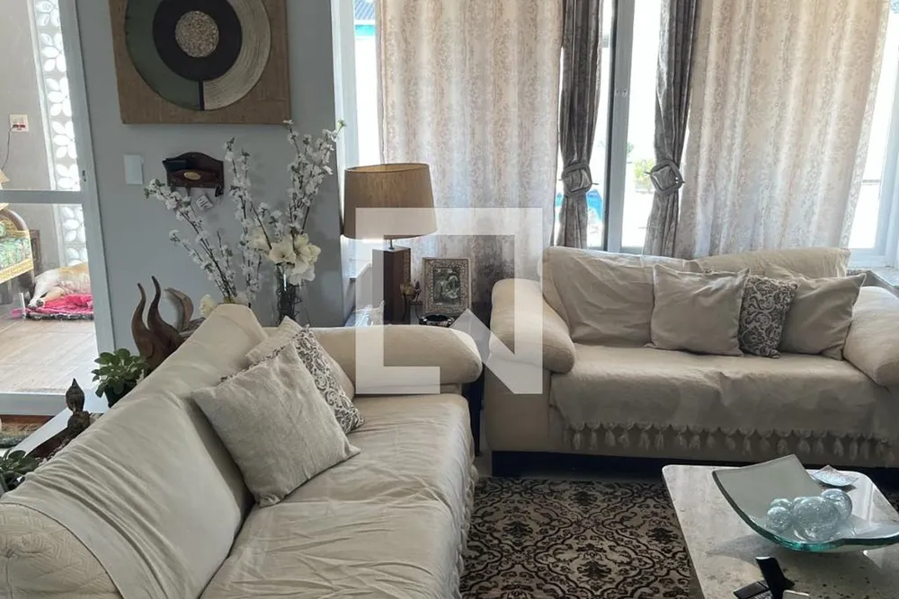 Casa, 3 quartos, 164 m² - Foto 1