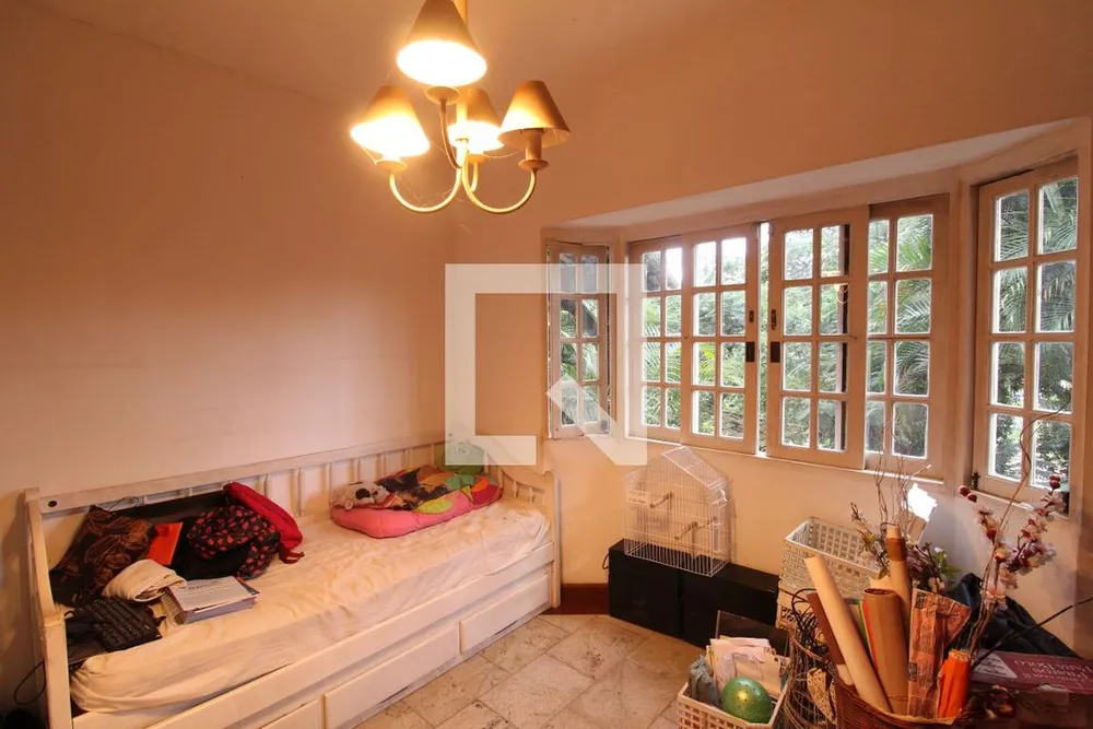 Casa, 4 quartos, 240 m² - Foto 16