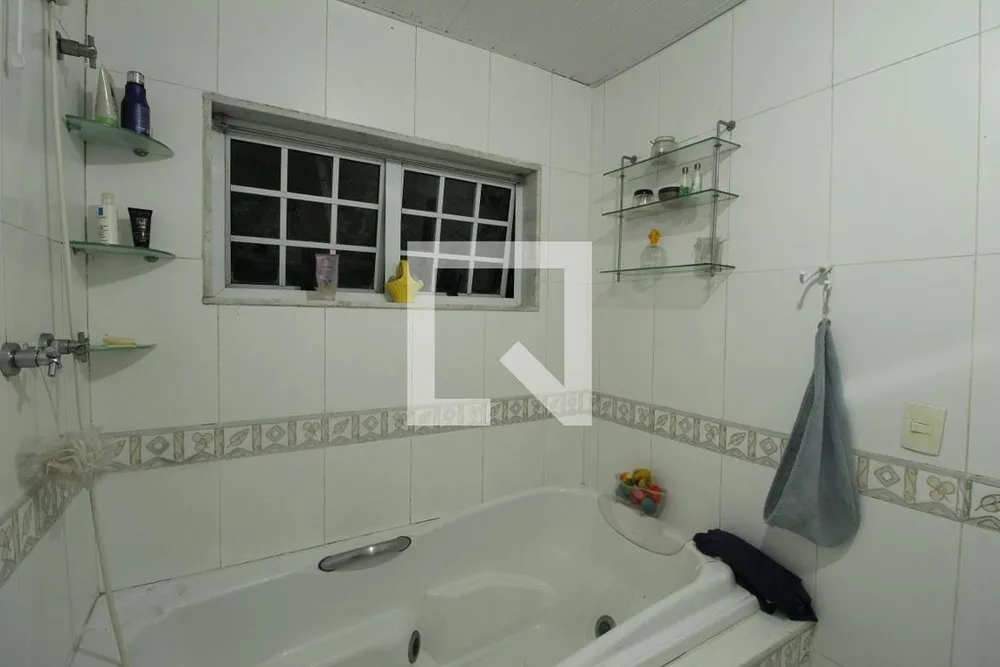 Casa, 4 quartos, 240 m² - Foto 68