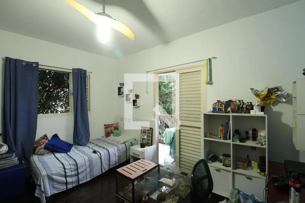 Casa, 4 quartos, 240 m² - Foto 40