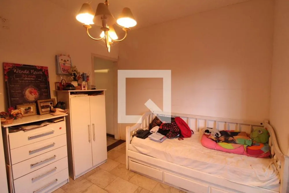Casa, 4 quartos, 240 m² - Foto 17