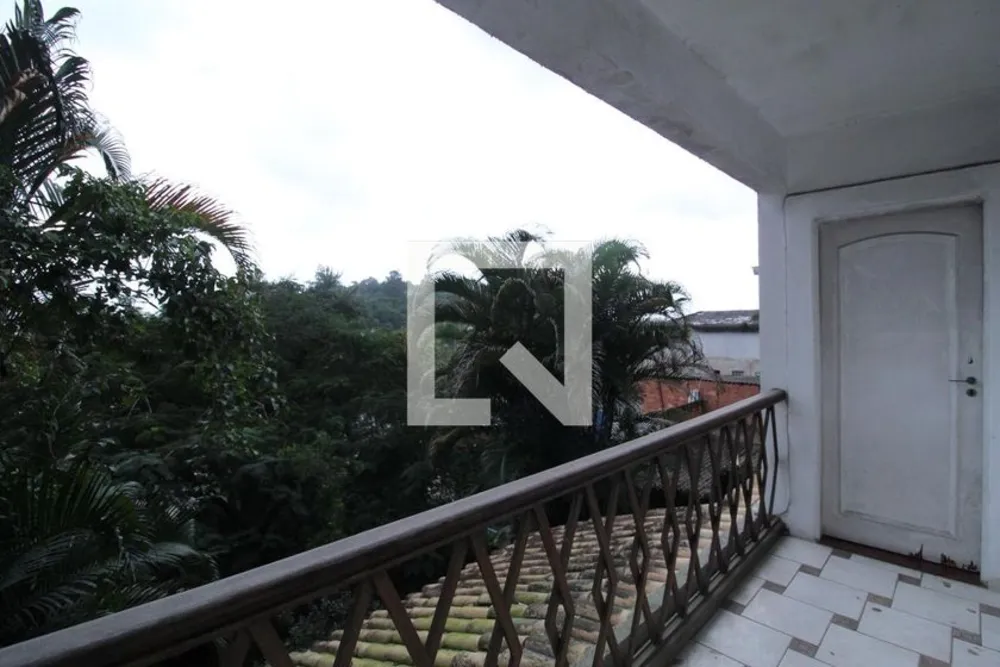 Casa, 4 quartos, 240 m² - Foto 31